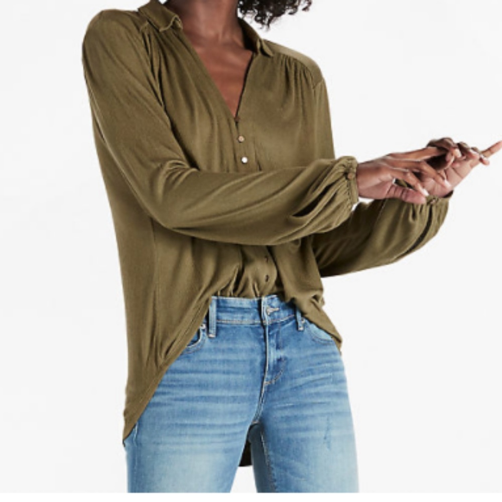 ✨Lucky Brand✨ textured button-up shirt